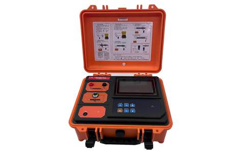 如何使用电缆测试仪来准确读取电流？