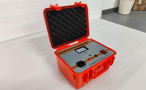 伯恩特生产的带电电缆识别仪产品实拍